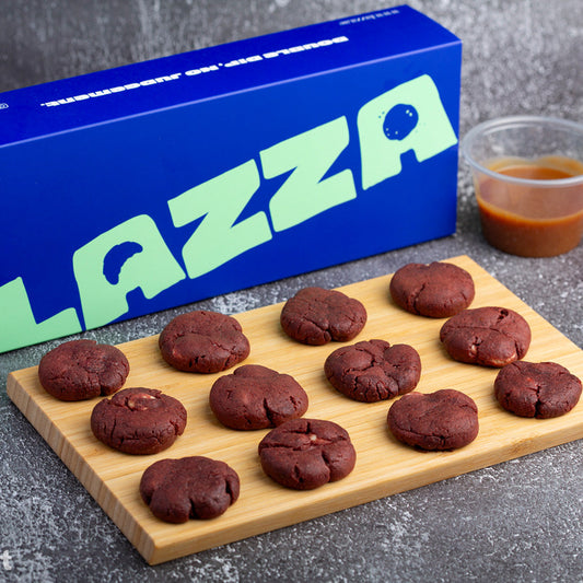Mini Red Velvet Cookies 15 Pieces with Dip Sauce